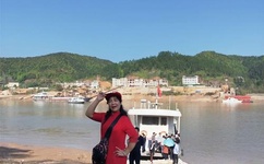 黄光裕进去的根本原因